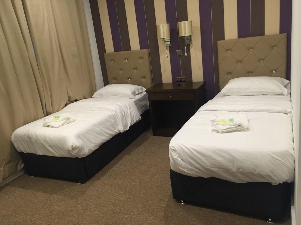 Grand Sapphire Hotel & Banqueting Croydon kerület Kültér fotó
