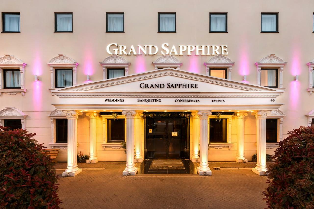 Grand Sapphire Hotel & Banqueting Croydon kerület Kültér fotó